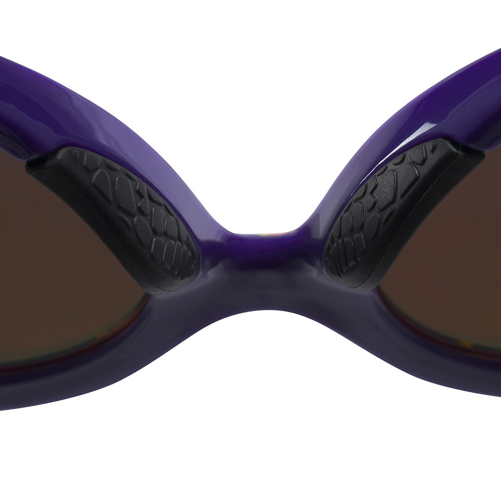 pit-viper-the-combustion-admirer-heart-shaped-sunglasses image 7