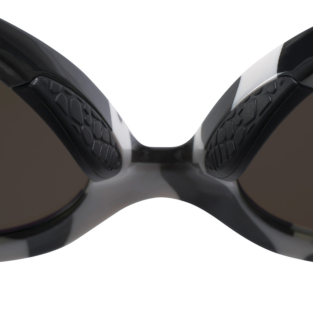 pit-viper-the-cowabunga-admirer-heart-shaped-sunglasses image 7