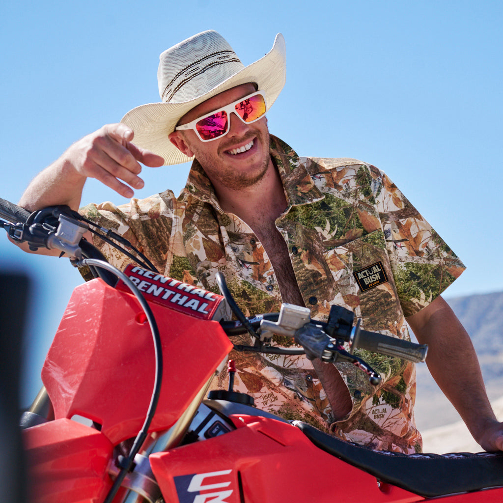 pit-viper-actualbush-sport-denim-button-up-stretchy-performance-shirt image 2